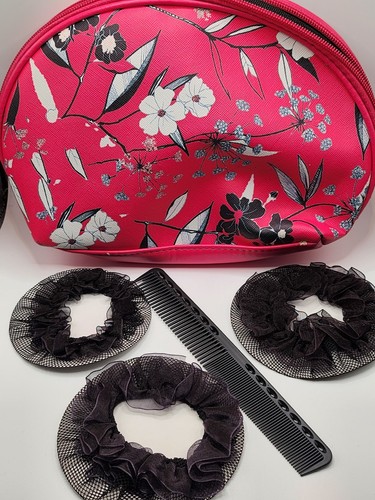 Lot trousse toilette peigne - de,