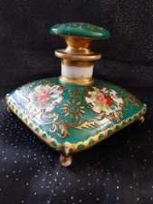 FLACON  COUSSIN, PORCELAINE DE