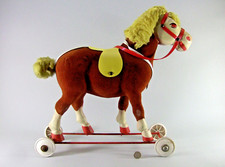  GRAND CHEVAL A ROULETTES