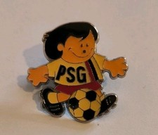 RARE PINS FOOTBALL PSG VINTAGE