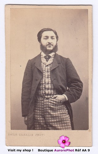 Homme bourgeoisie en - de,
