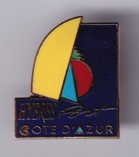 RARE PINS PIN'S .. BATEAU BOAT VOILE VOILIER SAIL SHIP PORT REGATE HYERES 83 ~FR