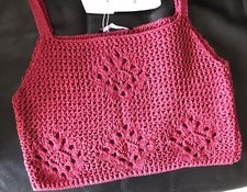 Crop Top Court Effet Maille Rouge Rose Fonçé Fines Bretelles BERSHKA L