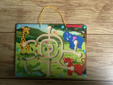 Jeu de couleurs magnétique Playtive Junior