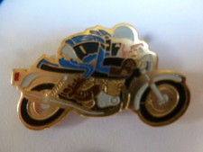 pin pin's bd biker triumph 650 bonneville t120 t140