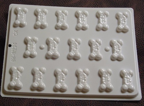 Hard candy mini dog bones - mini,