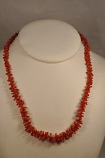 COLLIER ANCIEN CORAIL ANTIQUE CORAL NECKLACE