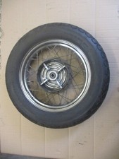 Roue arrière avec pneu très