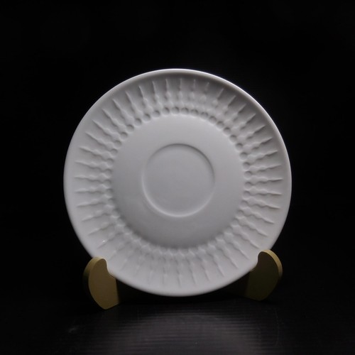N23 233 ceramic porcelain art - ceramic,