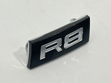 Audi R8 42 insigne logo volant