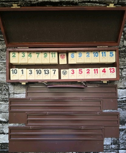 Vtg rummikub tile game - game, set