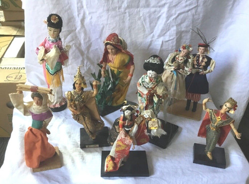 Lot poupees anciennes sur - lot,
