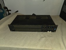 En L'état À Réviser Égaliseur graphique AB International Model 231