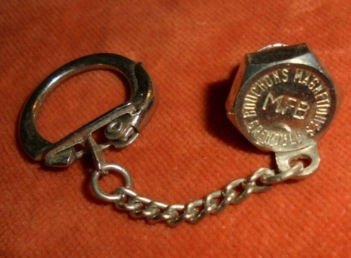 Porte clés key ring outil - key,