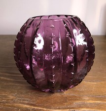 Vase boule en forme oursin