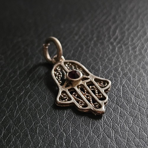 Pendentif main fatma - pendentif, de