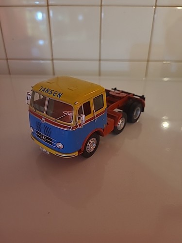 Tracteur ixo camion - tracteur,