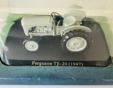 Modele reduit tracteur