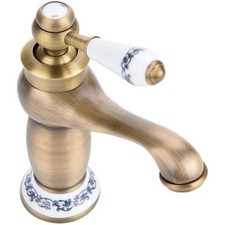 Ancien robinet laiton finition