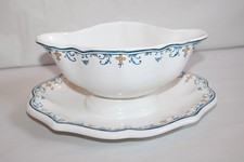 Saucière à plateau en