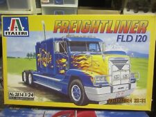 italeri 1/24: Freightliner FLD 120