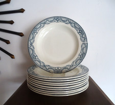10 assiettes creuses faience