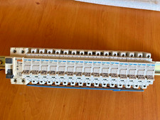 15 INTERRUPTEURS MODULAIRES HAGER 25A + DIFFÉRENTIEL M.GERIN RAIL DIN + PEIGNES