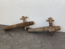 2 bouchons bois robinet