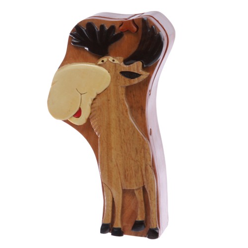 Handcrafted wooden deer shape - handcrafted,