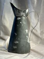 Cruche broc en zinc galvanisé