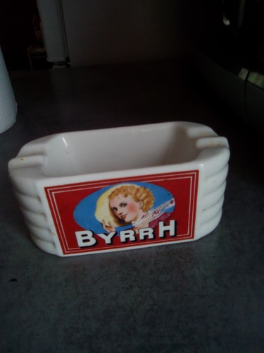 Ancien cendrier byrrh - ancien,