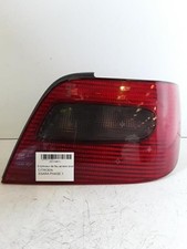 Enjoliveur de feu arriere