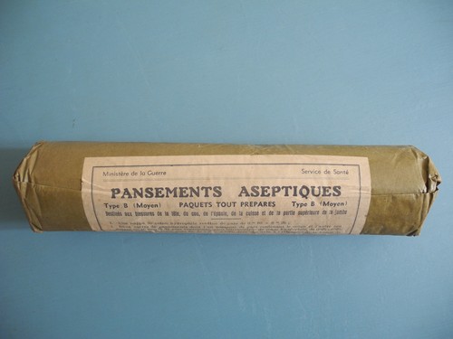 Militaria pansements - militaria,