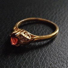 Bague élégante pierre brune