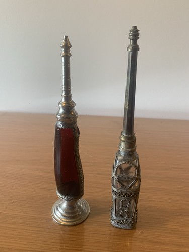Lot deux ancien flacons - de,