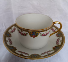 Tasse à thé en porcelaine de Limoges