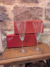 Duo de flûtes à champagne en