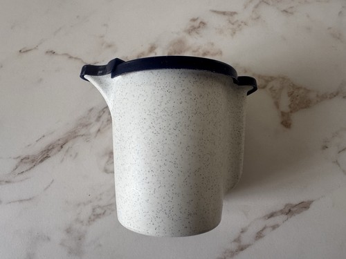 Pichet verseur tupperware - pichet,