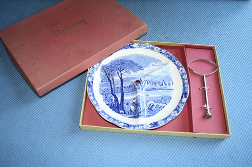 Plat petite assiette - , à