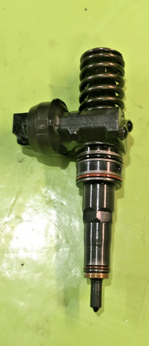 Injecteur audi golf - /,