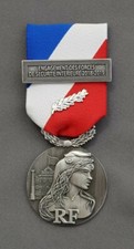 MÉDAILLE DE LA SÉCURITÉ INTÉRIEURE Classe Argent, (MSI)