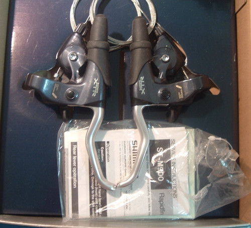 Shimano xtr 3x8 spd m900 - 3x8-spd, st-m900