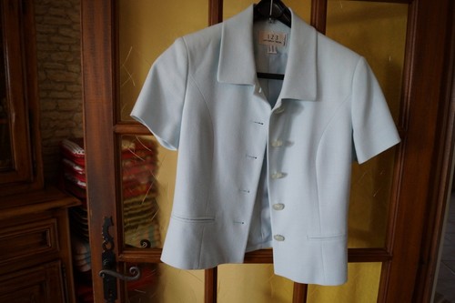 Veste courte habillée marque