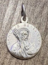 médaille religieuse ancienne