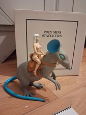 Figurine Animah sur son