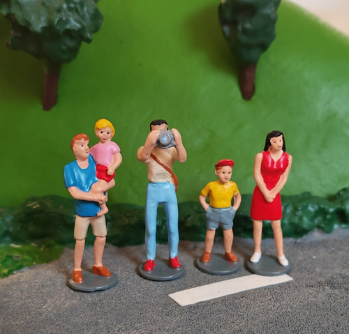 Personnages figurine - 4,