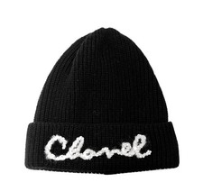CHANEL Bonnet en cachemire