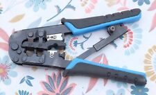 Pince à sertir pour cosses et câbles