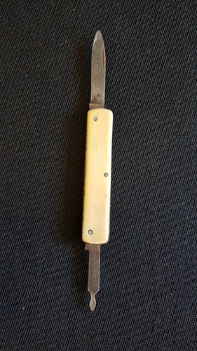 Petit couteau pliable - couteau,