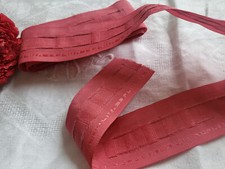 Ruflette vintage galon fronceur rose  rideau 2 mètres 30  sur 3,9 cm  T6-4